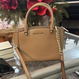 MICHAEL KORS CROSSBODY BAG